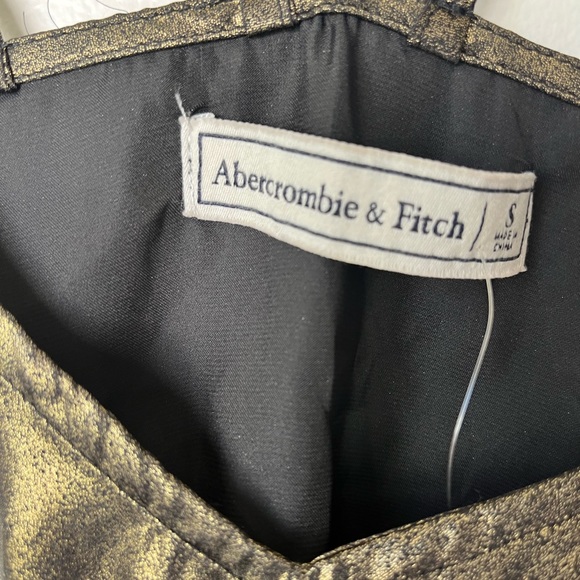ABERCROMBIE & FITCH TOP - Picture 3 of 4